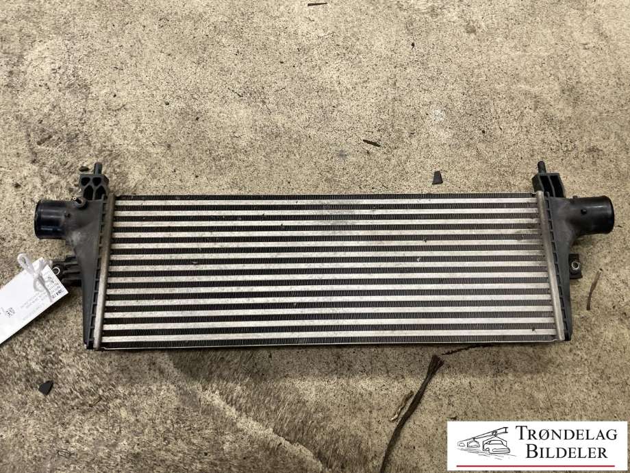 Intercooler til Toyota Hilux, 2016-2020  (179400L130)