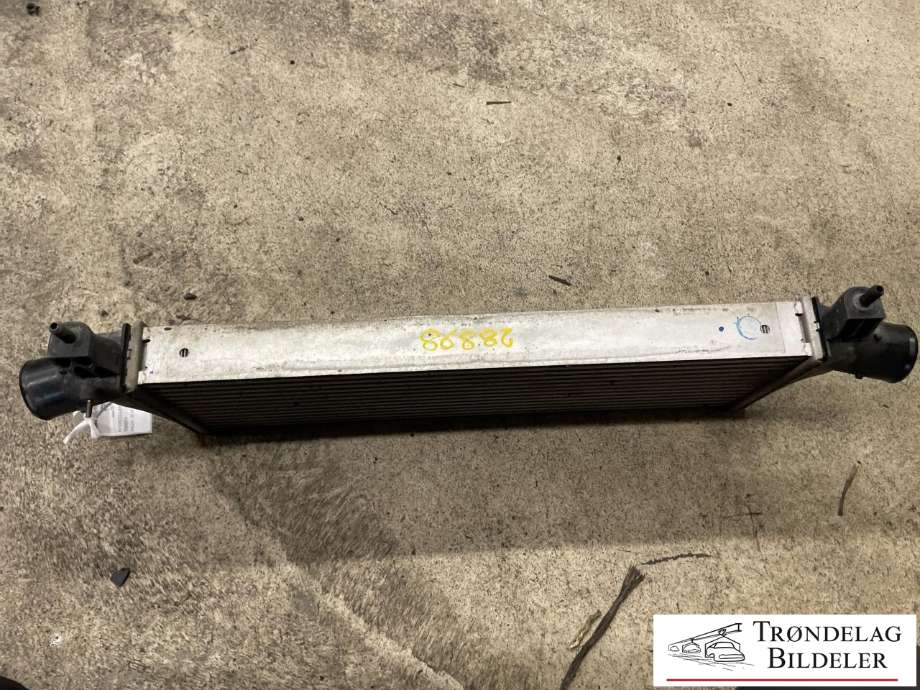 Intercooler til Toyota Hilux 2016-2020  (179400L130|)