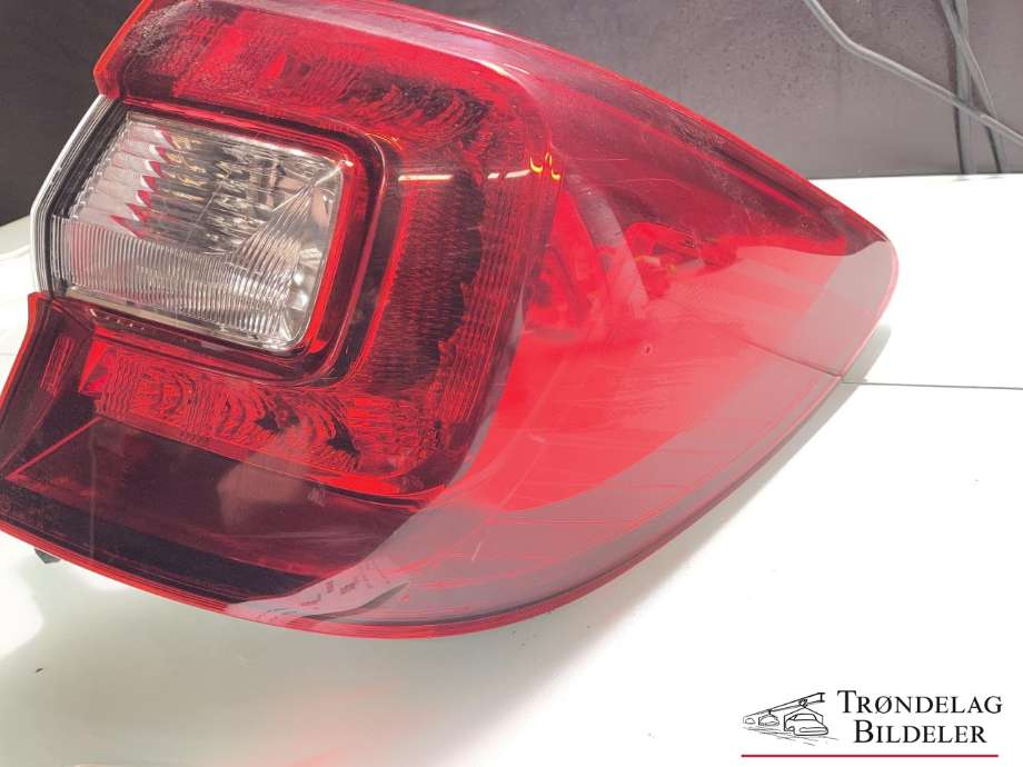 Baklykt høyre ytre til Subaru Outback 2015-2020 (Type V)  (84912AL050|)