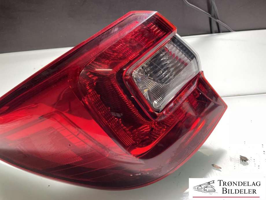 Baklykt venstre ytre til Subaru Outback 2015-2020 (Type V)  (84912AL060|)