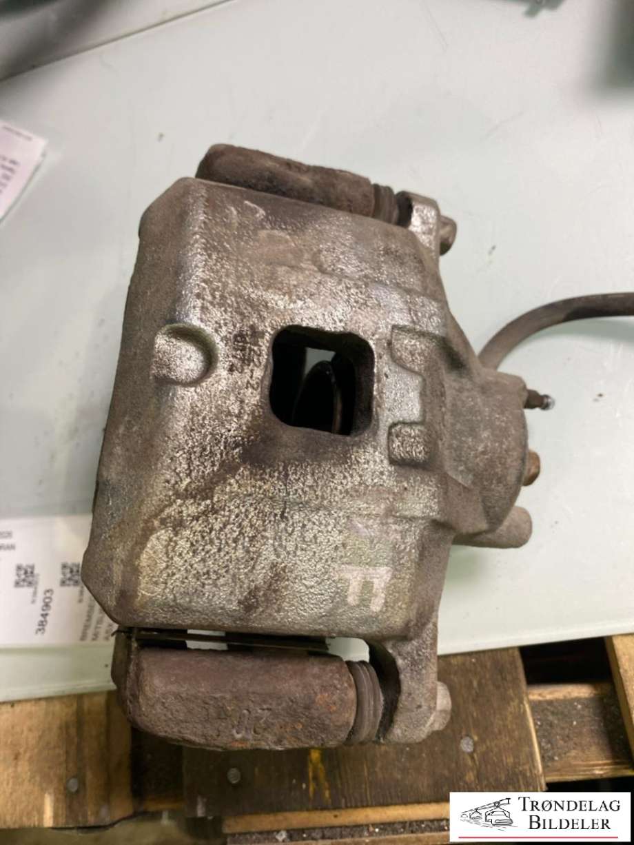 Bremsecaliper høyre foran til Mitsubishi ASX 2010-2019 (4605A862|4605A216|)