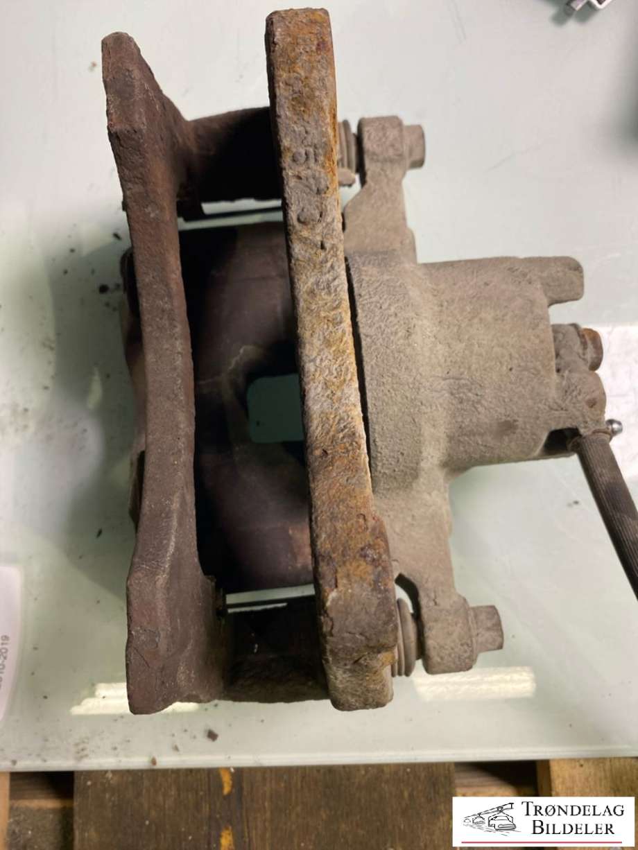 Bremsecaliper høyre foran til Mitsubishi ASX 2010-2019 (4605A862|4605A216|)