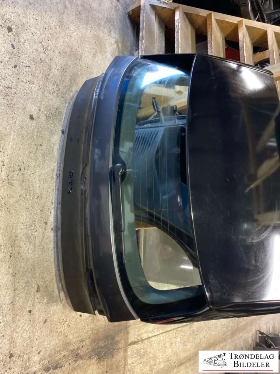 Bakluke til VW ID.4 2020-->> (11A 827 025 A|)