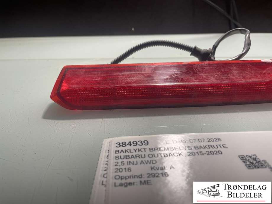 Baklykt bremselys bakrute til Subaru Outback 2015-2020 (Type V) (84751AL000|)