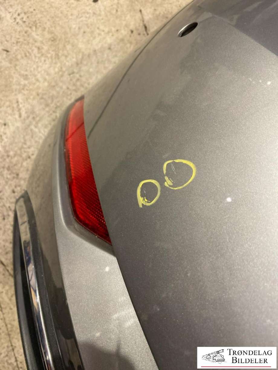 Støtfanger bak til VW e-Golf 2017-2020 (Fase 2) (5G6 807 417 BQ|5G6 807 568 R|)