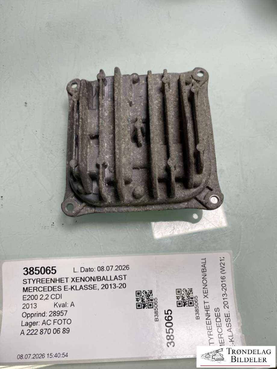 Styreenhet xenon/ballast til Mercedes E-Klasse 2013-2016 (Fase 2) (W212) (W212) (A 222 870 06 89|A 222 870 07 89|)