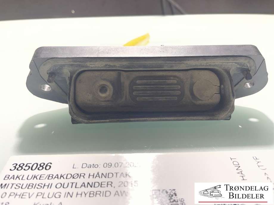 Bakluke/bakdør håndtak til Mitsubishi Outlander 2015-->> (Type III, Fase 2) (5810A077|)