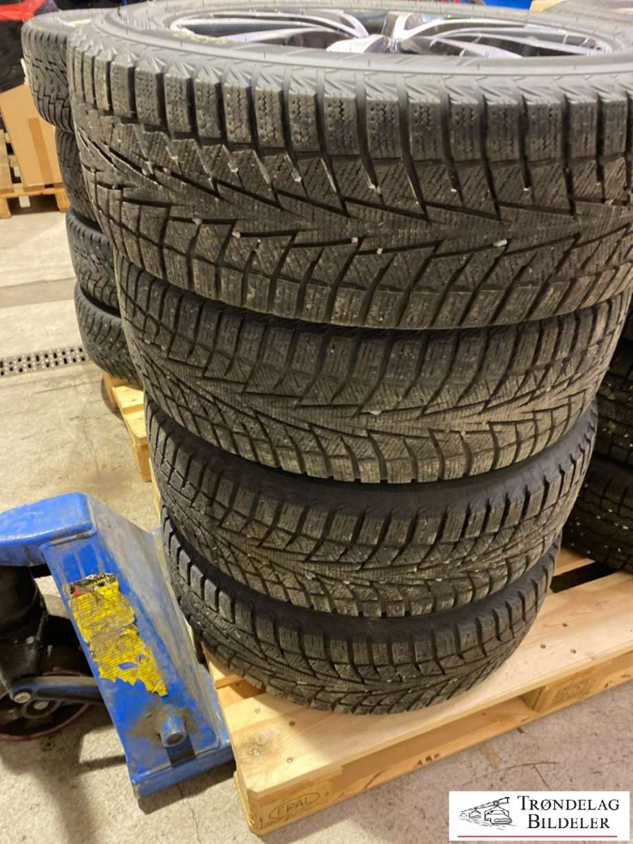 Hjulsett aluminium vinter til Subaru Outback 2015-2020 (Type V)  (HANKOOK WINTER ICEPT|IRR/FLASS. 225/60-18 100T 7J18/ET55/CB56|1MM|MØNSTERDYBDE 7MM|PROD 24/2024)