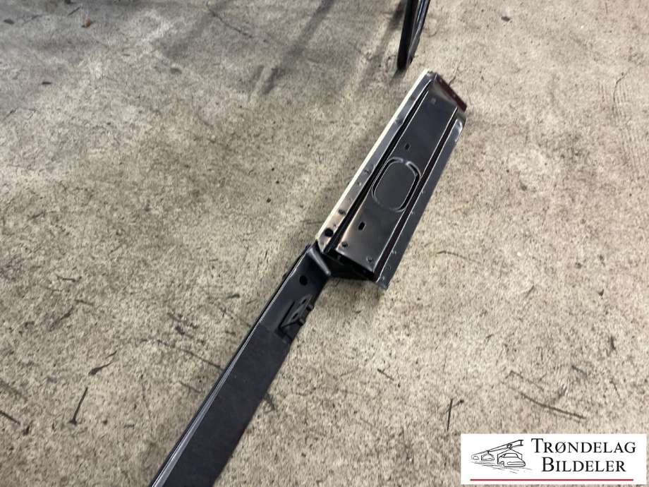 Rattaksel til Volvo 240 1988-1993