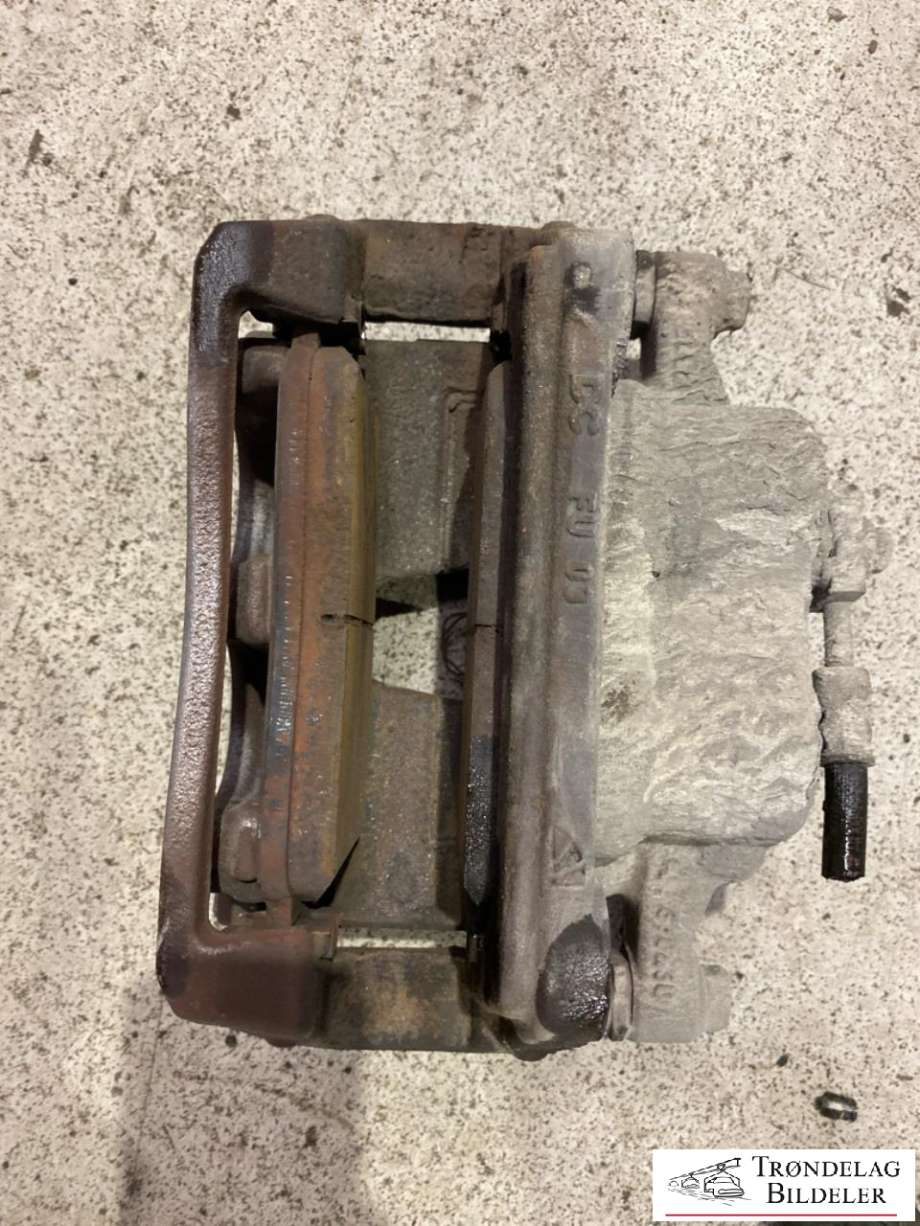 Bremsecaliper høyre foran til Mercedes EQA 2021-->>  (A 247 421 44 00|A 247 421 50 00|)
