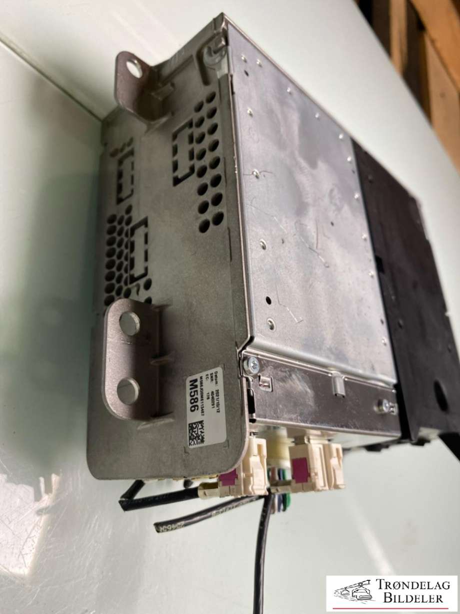Bilstereo navigasjon til Mercedes EQA 2021-->> (A247 900 32 16|A 247 900 75 14|)