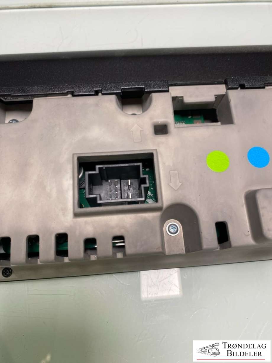 Instrumentpanel til Mercedes EQA 2021-->>  (A 247 900 15 17|A 247 900 82 11|A 247 900 82 11 80)