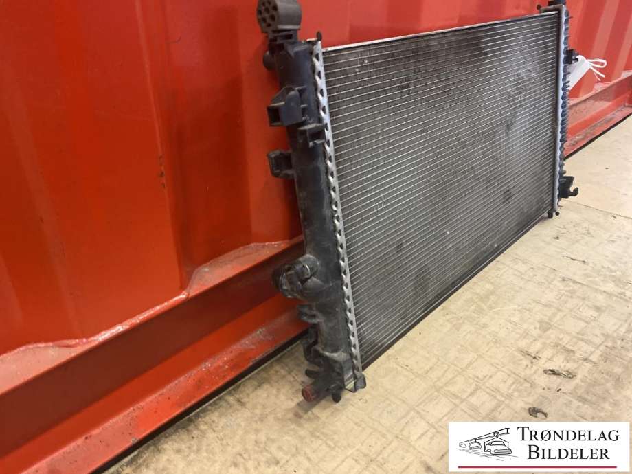 Radiator (automat gir) til Opel Insignia A 2014-2017  (13437343|39086762|)