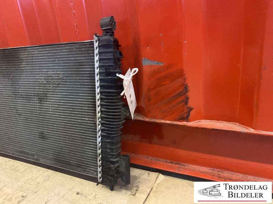 Radiator (automat gir) til Opel Insignia A 2014-2017  (13437343|39086762|)