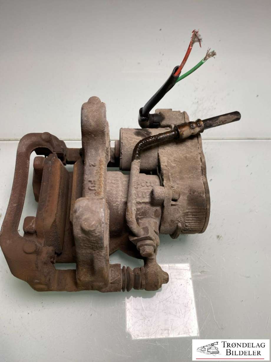 Bremsecaliper høyre bak, elektrisk til Mercedes EQA 2021-->>  (A 247 423 40 00|A 000 150 03 00|A 247 423 38 00)