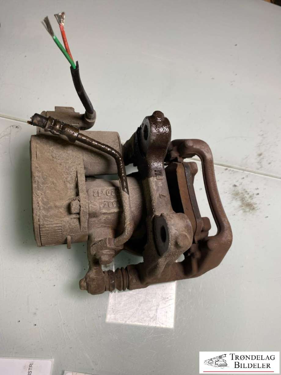 Bremsecaliper venstre bak, elektrisk til Mercedes EQA 2021-->> (A 247 423 39 00|A 000 150 03 00|A 247 423 38 00)