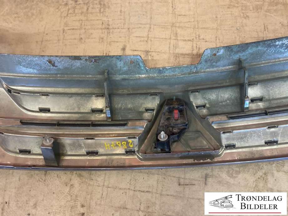 Grill til Mitsubishi Outlander 2015-->> (Type III, Fase 2)  (7450A638|)