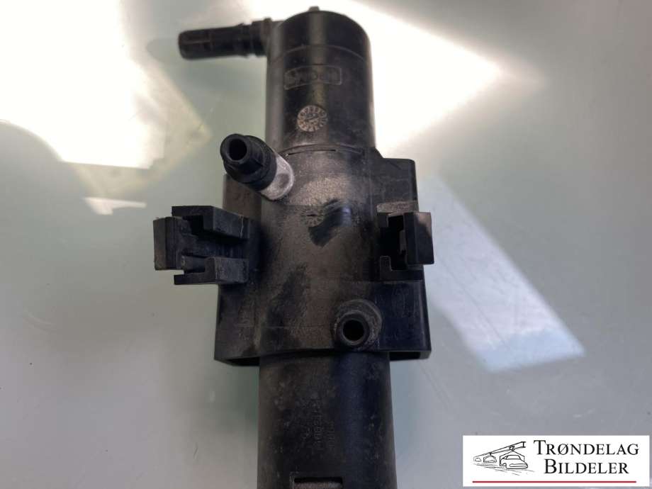 Lyktespylerdyse til Ford Kuga 2013-2019  (1810277|CV44-13L014-BA|)