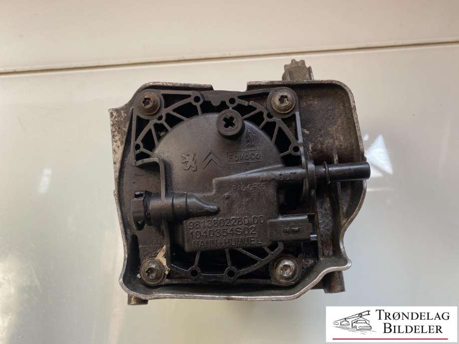Dieselfilterholder til Ford Kuga 2013-2019  (1910545|9M5Q-9155-CA|)