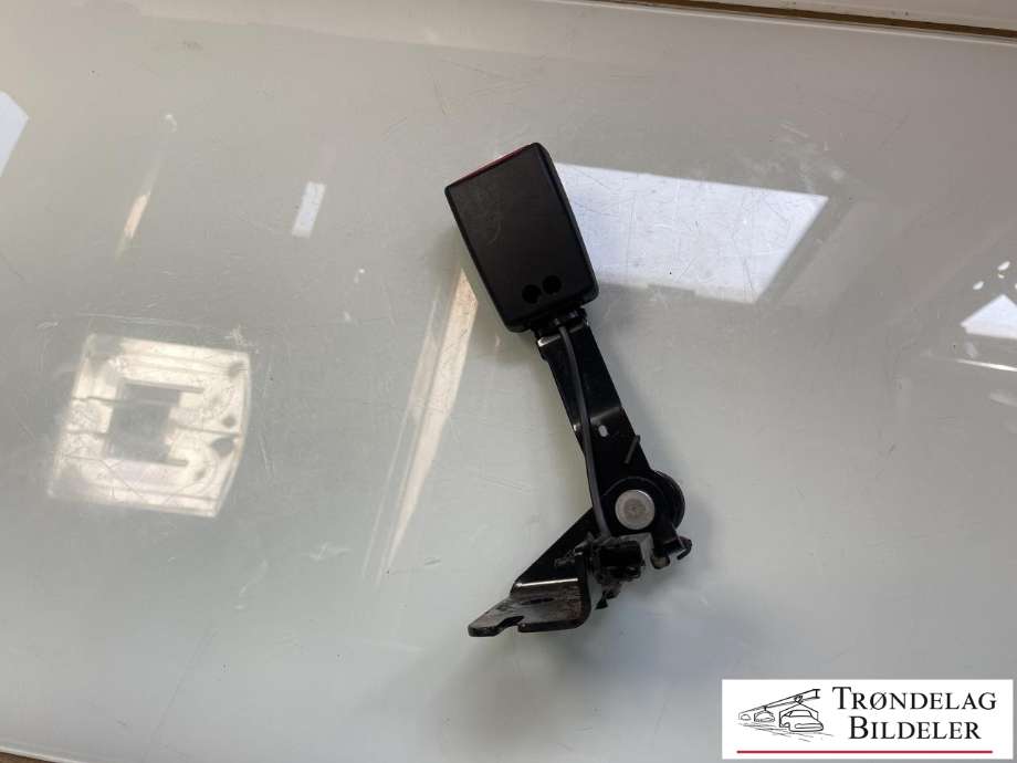 Sikkerhetsbeltelås baksete til Ford Kuga 2013-2019 (1787137|CV44-60045-AB3JA6|)