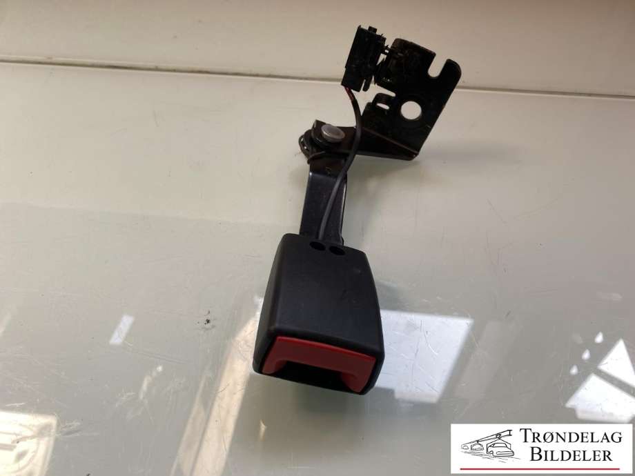 Sikkerhetsbeltelås baksete til Ford Kuga 2013-2019 (1787137|CV44-60045-AB3JA6|)