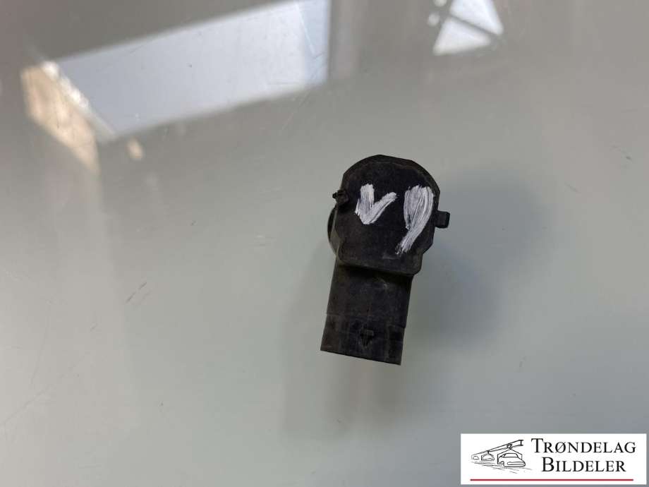 Parkeringssensor foran til Ford Kuga 2013-2019 (2489139|LT1T15C868AA|)