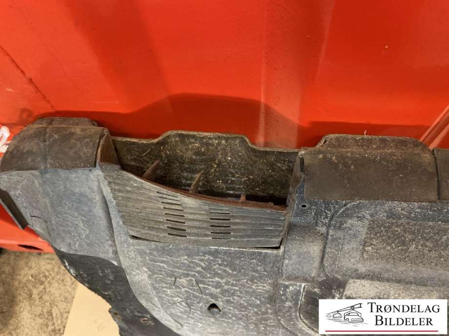 Deksel til Ford Kuga 2013-2019 (1841800|DV41-6P013-AD|)