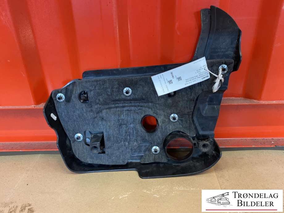 Motordeksel over motor til Ford Kuga 2013-2019  (1747869|9M5Q-6N041-AE|)