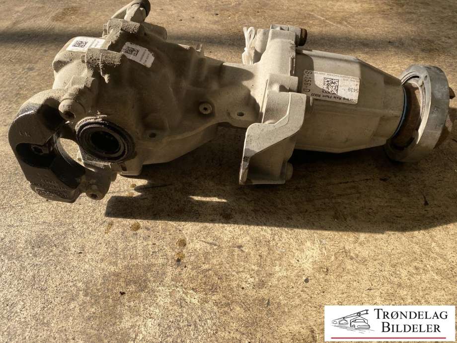 Kardang klokke bak til Ford Kuga 2013-2019 (2629518|RMCV6W-4000-DB|)