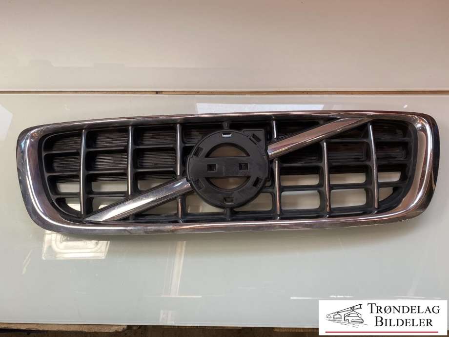 Grill til Volvo V70, 2007-2013 (Type III, Fase 1) (30756996)