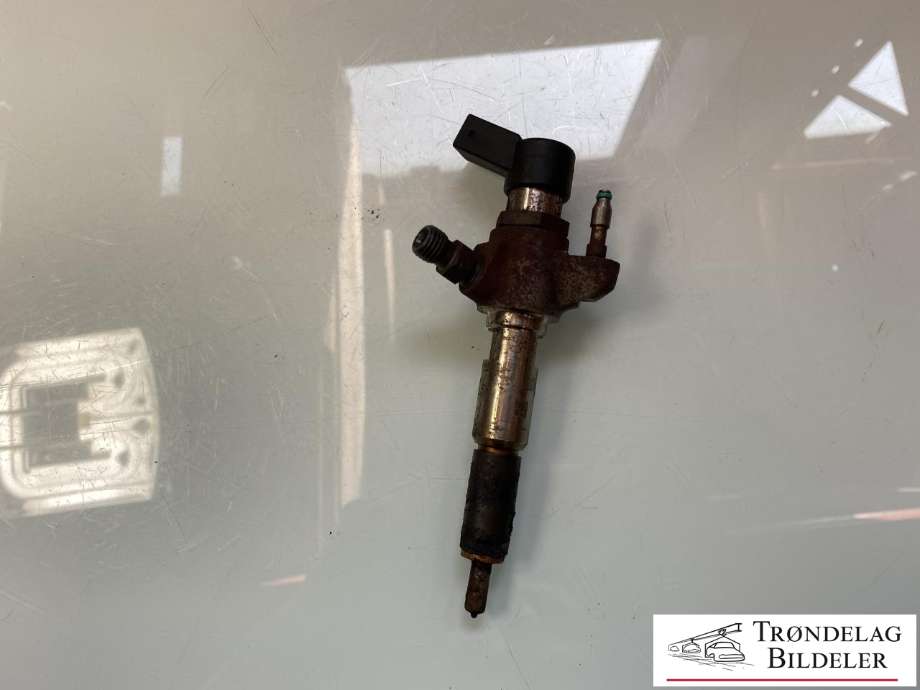 Dyse innsprøyting diesel til Volvo V70 2007-2013 (Type III, Fase 1) (1980 ER|98 024 486 80|1980ET|1980R9|1980S0|9674973080|9802448680|1791017|1812616|36001726|36001727|36001728|36001729|A2C59513556|Y650-13-H50A|Y650-13-H50B|Y650-13-H50C)
