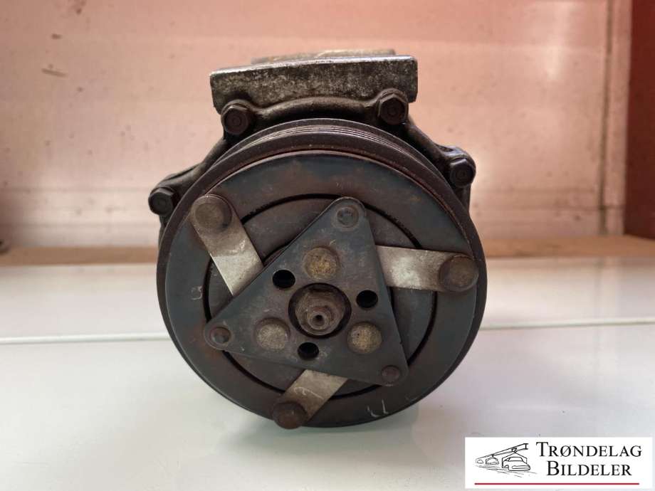 Aircondition kompressor til Volvo V70 2007-2013 (Type III, Fase 1)  (36001870|890584|51-0931|31348213|31291821|31348245|36000986|36001898|9464905145)