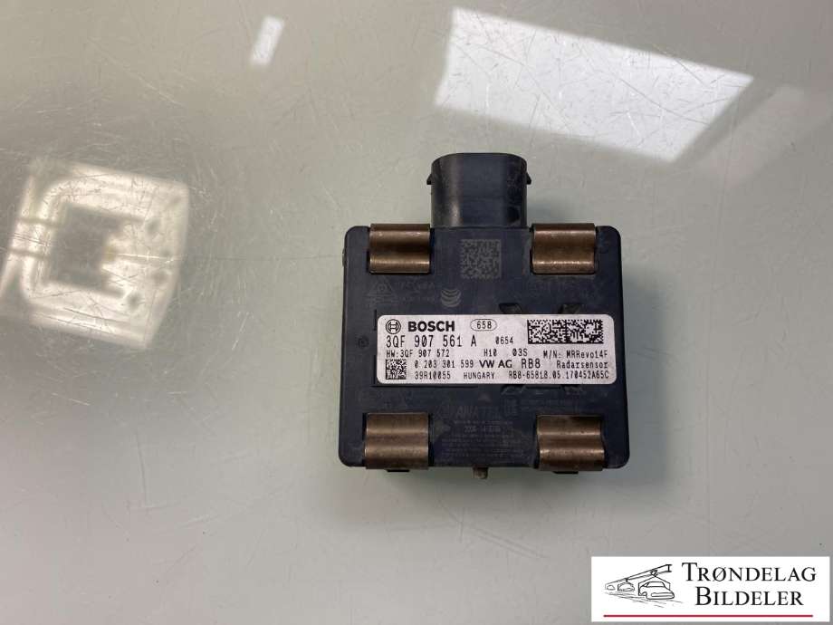Sensor radar til Škoda Octavia 2017-2020 (Type III, Fase 2) (3QF 907 561 A|)