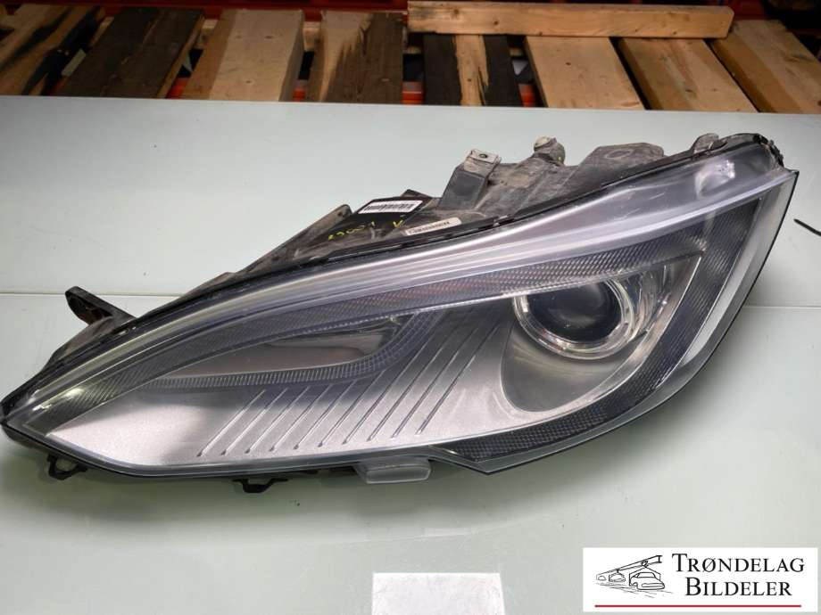 Frontlykt venstre xenon til Tesla Model S, 2013-2016 (Fase 1)  (6005910-00-C)