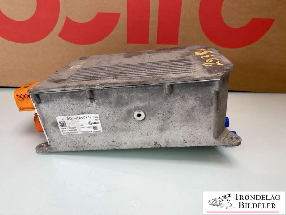 Batterilader (OBC - On Board Charger) til VW e-Golf 2017-2020 (Fase 2) (5QE 915 681 N|5QE 915 681 B|)