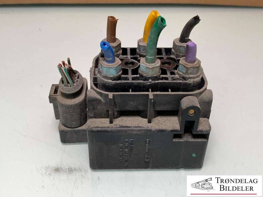 Ventilblokk luftfjæring til Tesla Model S, 2013-2016 (Fase 1)  (6006406-00-A)