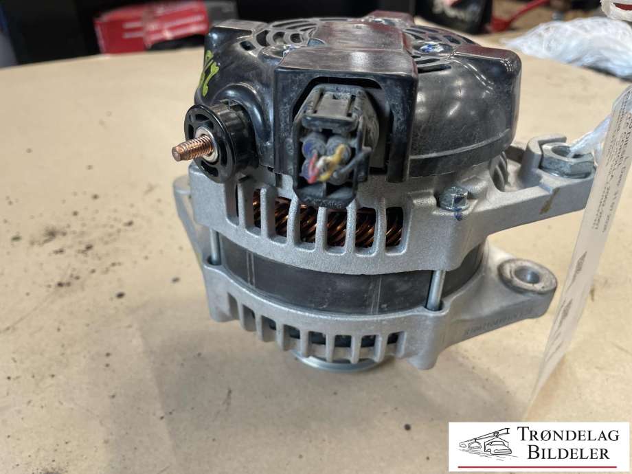 Dynamo diesel til Toyota Corolla 2002-2007 (27060-33071|27060-33072|27060-33072-84|986082020|LRA02843|27060-0N020|27060-0N021|27060-0N031|100A)