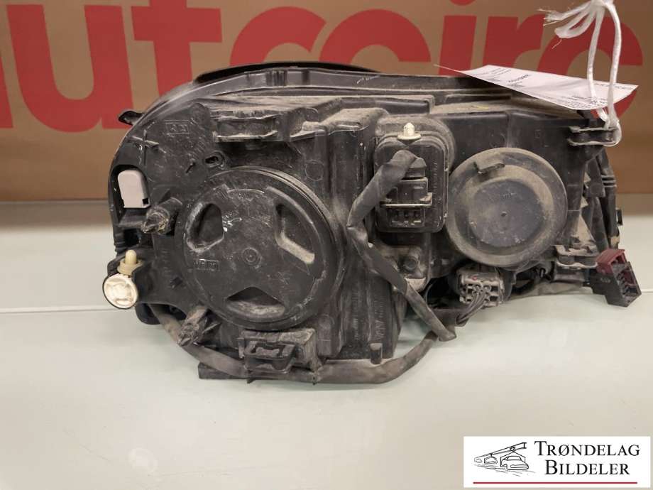 Frontlykt venstre xenon til Volvo XC90 2002-2006 (Type I, Fase 1)  (31446862|)