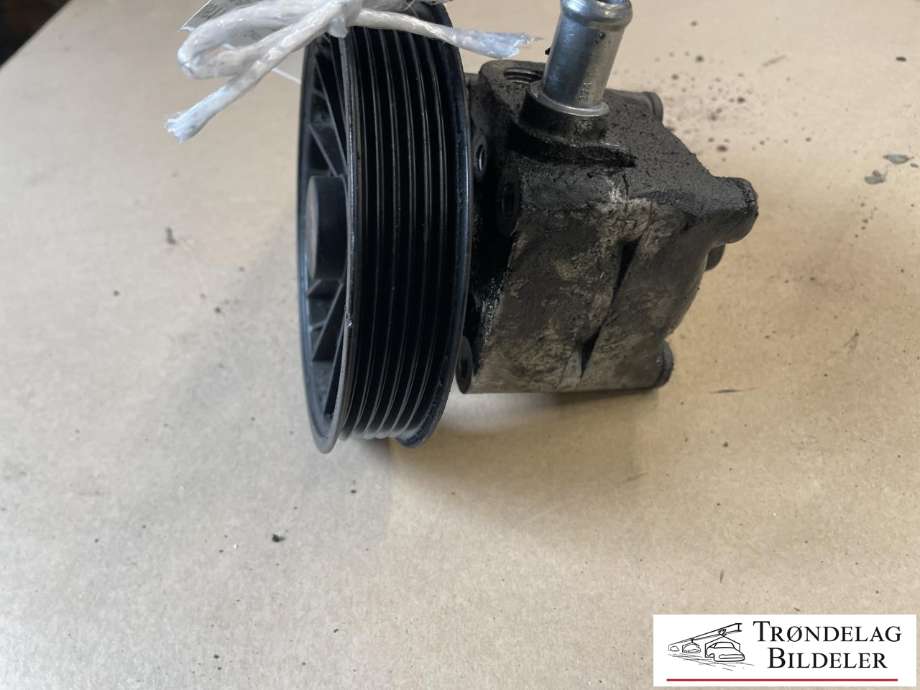 Servo pumpe mekanisk til Volvo XC90 2002-2006 (Type I, Fase 1)  (8251737|8251735|8602733|8603051|8683376)