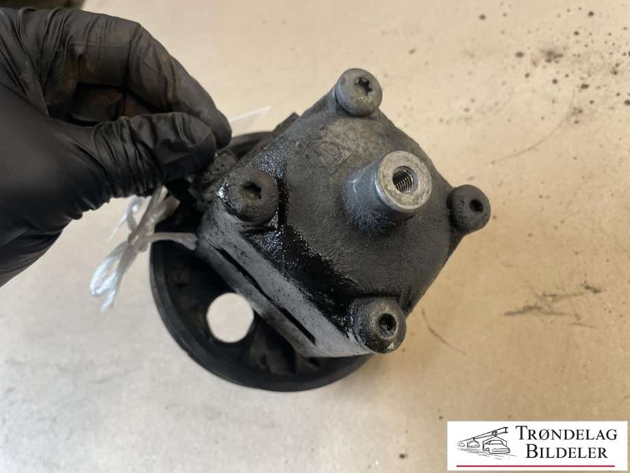 Servo pumpe mekanisk til Volvo XC90 2002-2006 (Type I, Fase 1)  (8251737|8251735|8602733|8603051|8683376)