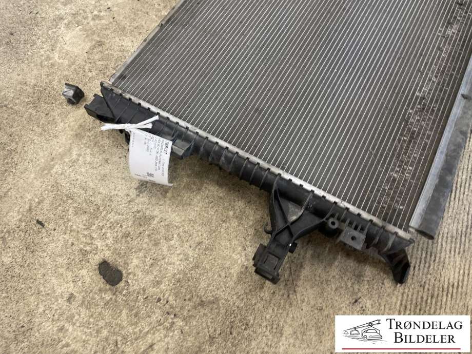 Radiator (automat gir) til Volvo XC90 2002-2006 (Type I, Fase 1)  (31293550|)