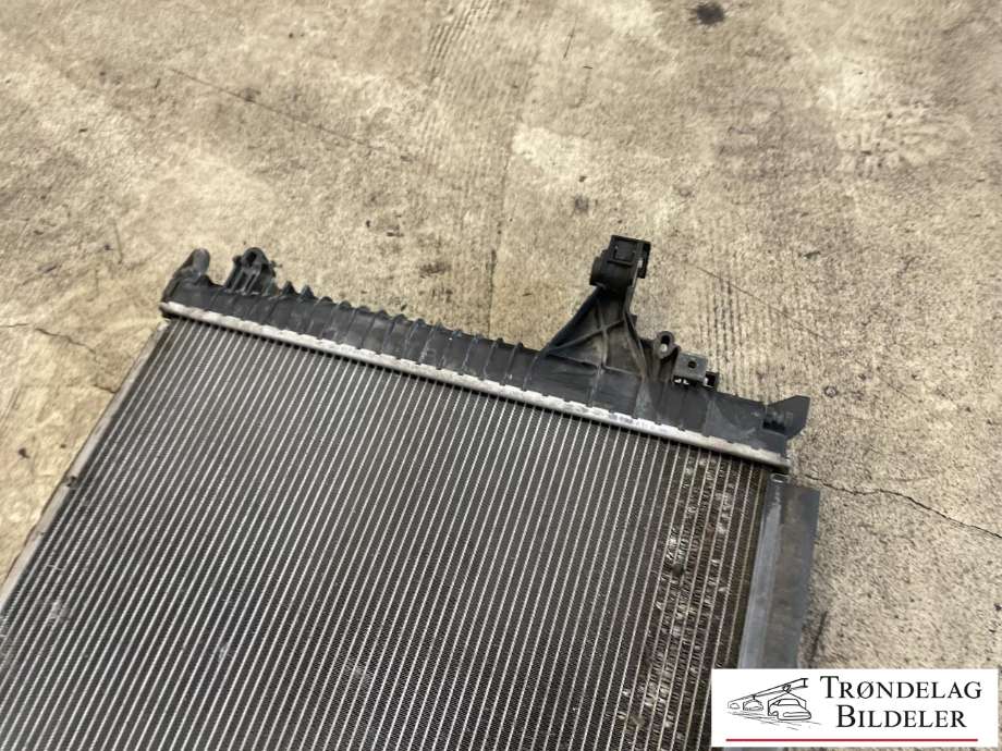 Radiator (automat gir) til Volvo XC90 2002-2006 (Type I, Fase 1)  (31293550|)