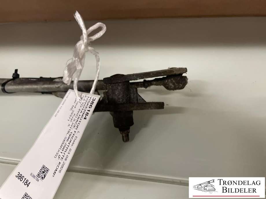 Viskermotor frontrute komplett m/overføring til Toyota Hiace 1996-2001 (Fase 1)  (8515026050|)