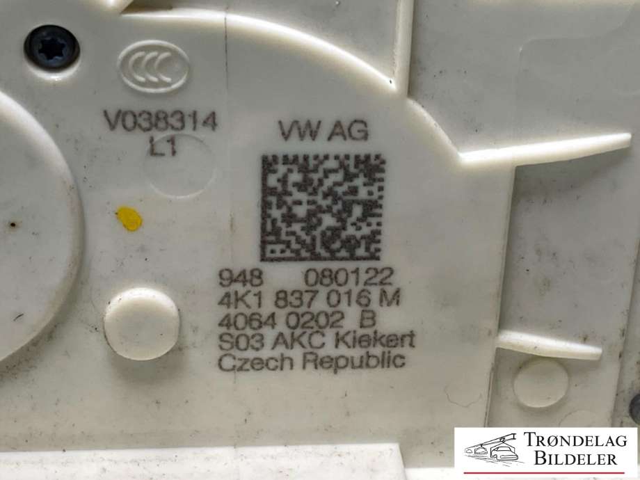 Låsekasse høyre foran til VW ID.4 2020-->> (4K1 837 016 M|)