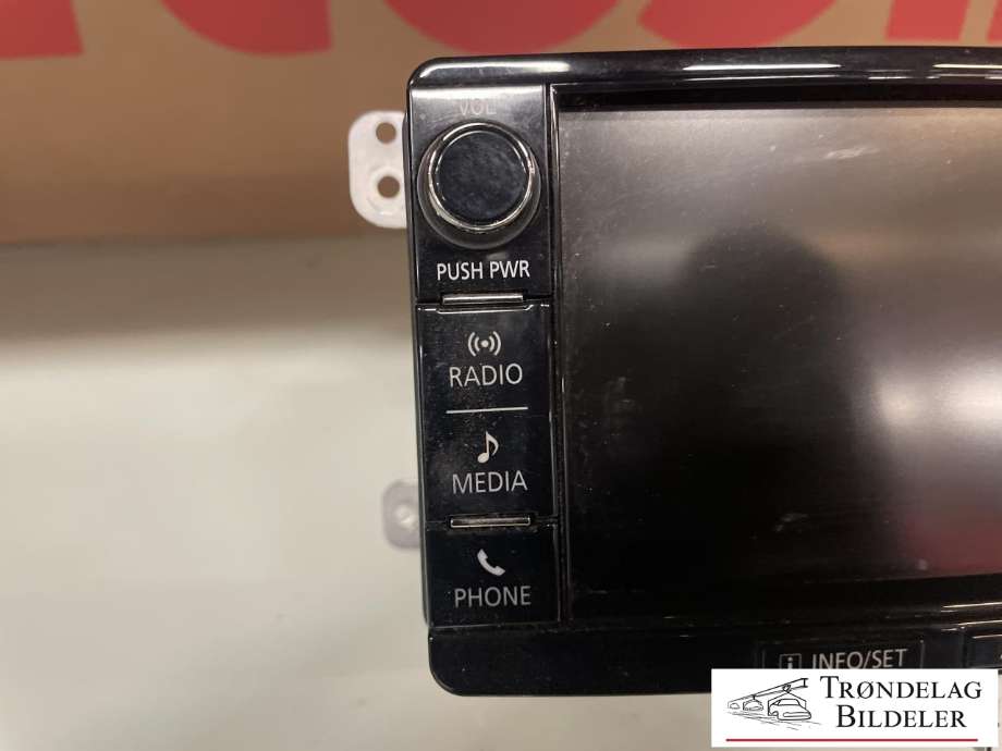 Bilstereo til Mitsubishi Outlander 2015-->> (Type III, Fase 2)  (8750A592|)