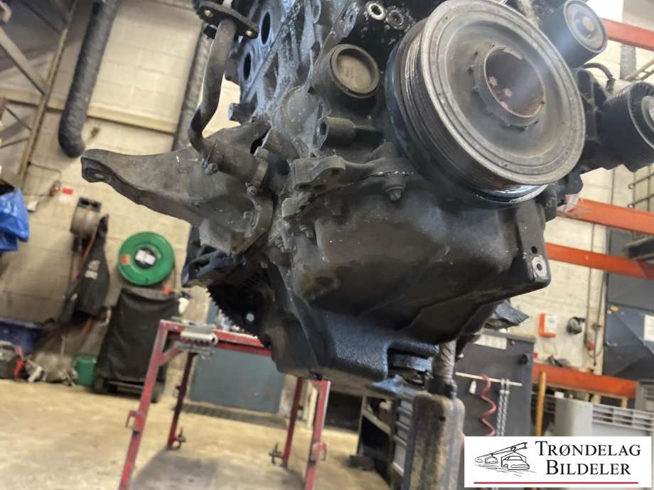 Motor diesel til BMW 3-Serie 2005-2011 (E90/E91/E92/E93) (E90/E91/E92/E93) (11 00 2 157 057|)