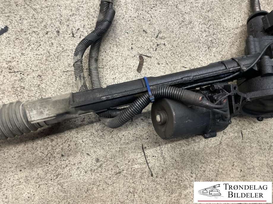Tannstang elektrisk til Subaru Outback 2009-2014 (Type IV)  (34110AJ130|)
