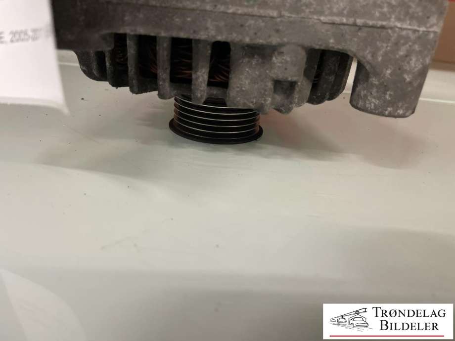 Dynamo diesel til BMW 3-Serie 2005-2011 (E90/E91/E92/E93) (E90/E91/E92/E93) (12 31 7 802 261|)