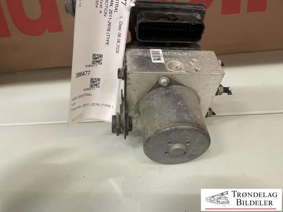 ABS sentral til VW Tiguan 2011-2016 (Type I, Fase 2)  (5N0614109BK|5N0 614 109 BD|5N0 614 109 AP|5N0 614 109 AM|5N0 614 109 AH|5N0 614 109 AG|5N0 614 109 AC|5N0 614 109 AB|5N0 614 109 S|5N0 614 109 D|5N0 614 109 E|5N0 614 109 T|5N0 614 109 AR|5N0 614 109 AL|5N0 614 109 BJ)