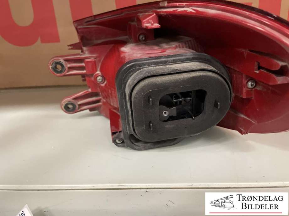 Baklykt høyre ytre til VW Tiguan 2011-2016 (Type I, Fase 2) (5N0 945 096 Q|)
